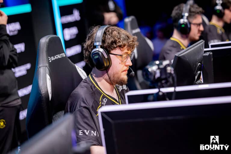 Counter-Strike player ZywOo becomes L’Équipe cover star