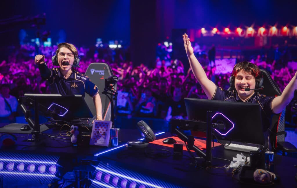 Lar0k e Crewen di BBL Esports