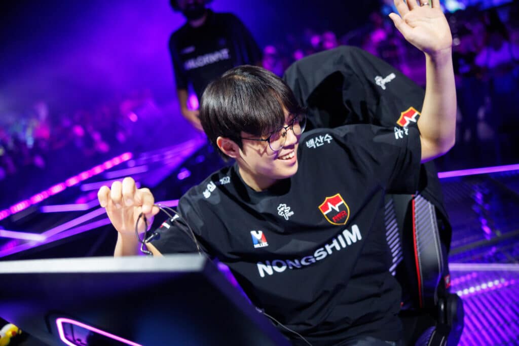 Nongshim Fuerza Roja Dambi