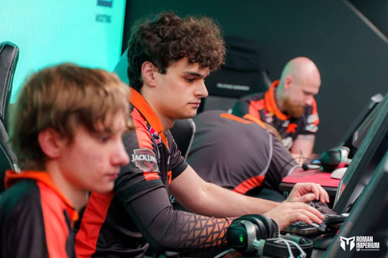 Fnatic and Passion UA headline Stake Ranked Ep.1 closed qualifier