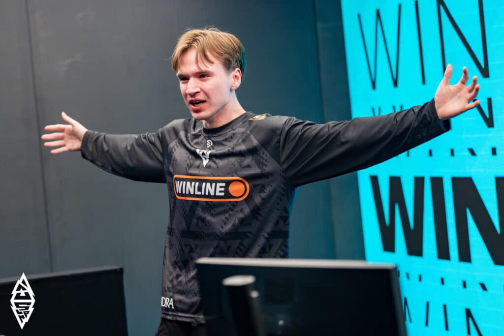 rein bei Blast Slam iv