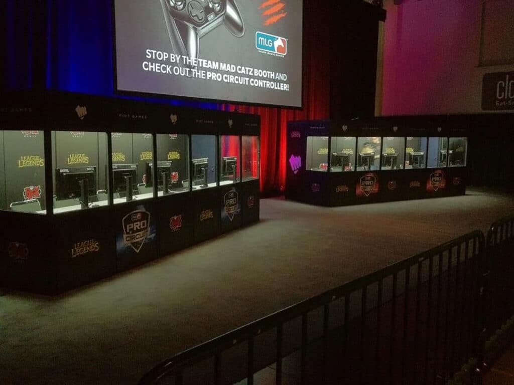 sound proof booth esports