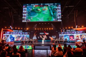 "Honor of Kings had its biggest year yet": As HoK grows outside of China, the PC vs. mobile MOBA clash is heating up